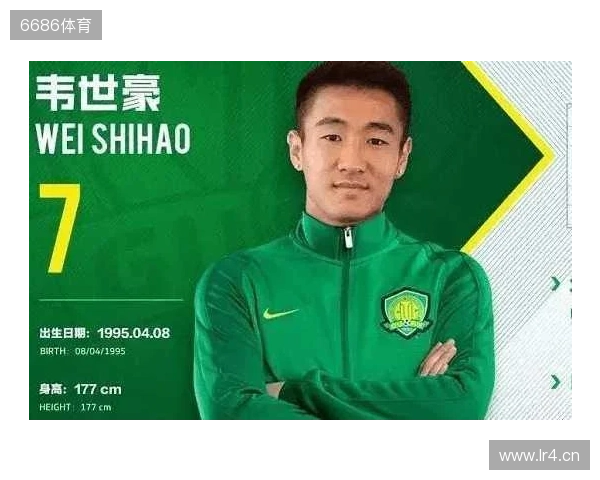 王洪亮:周欣怡表现已被欧洲球队关注,18岁之前一定要出国踢球 王洪亮:周欣怡表现已被欧洲球队关注,18岁之前一定要出国踢球