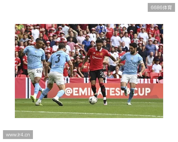 图片报：多特坚决拒绝重新签回桑乔，认为其已经找不回状态